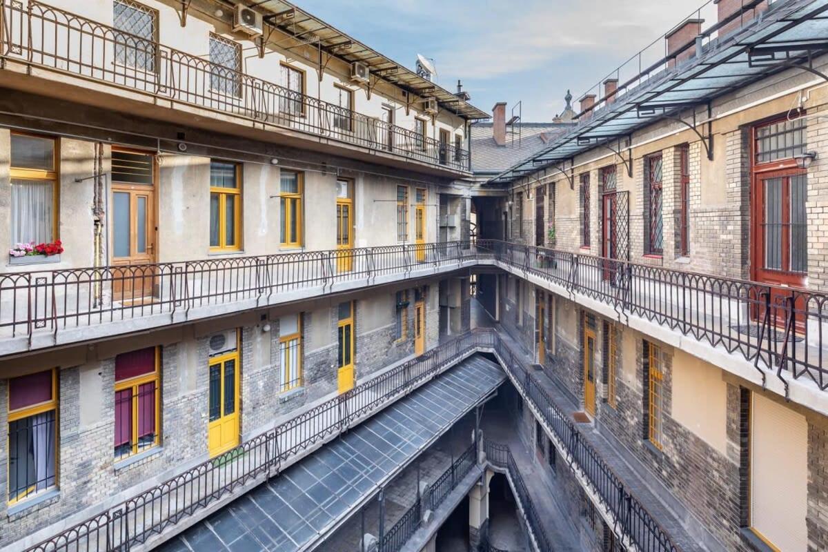 Super Central Convenient Apartment Budapest Exterior foto